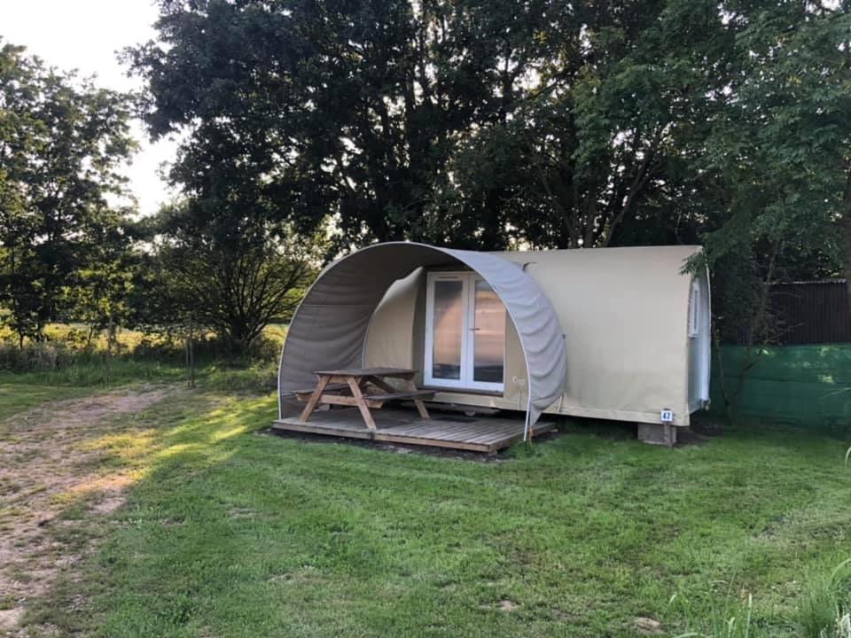 Camping Au Pre De L'Etang Sainte-Foy  Bagian luar foto