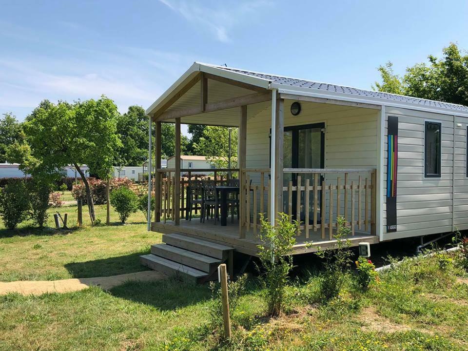 Camping Au Pre De L'Etang Sainte-Foy  Bagian luar foto